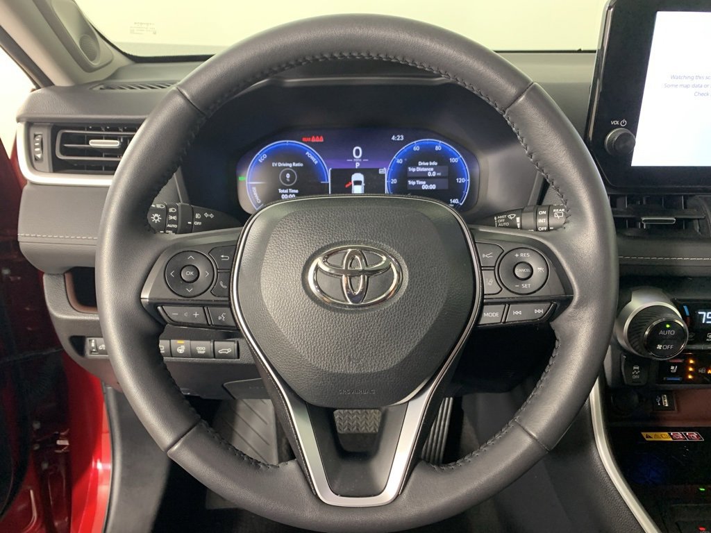 Used 2023 Toyota RAV4 Limited image 21