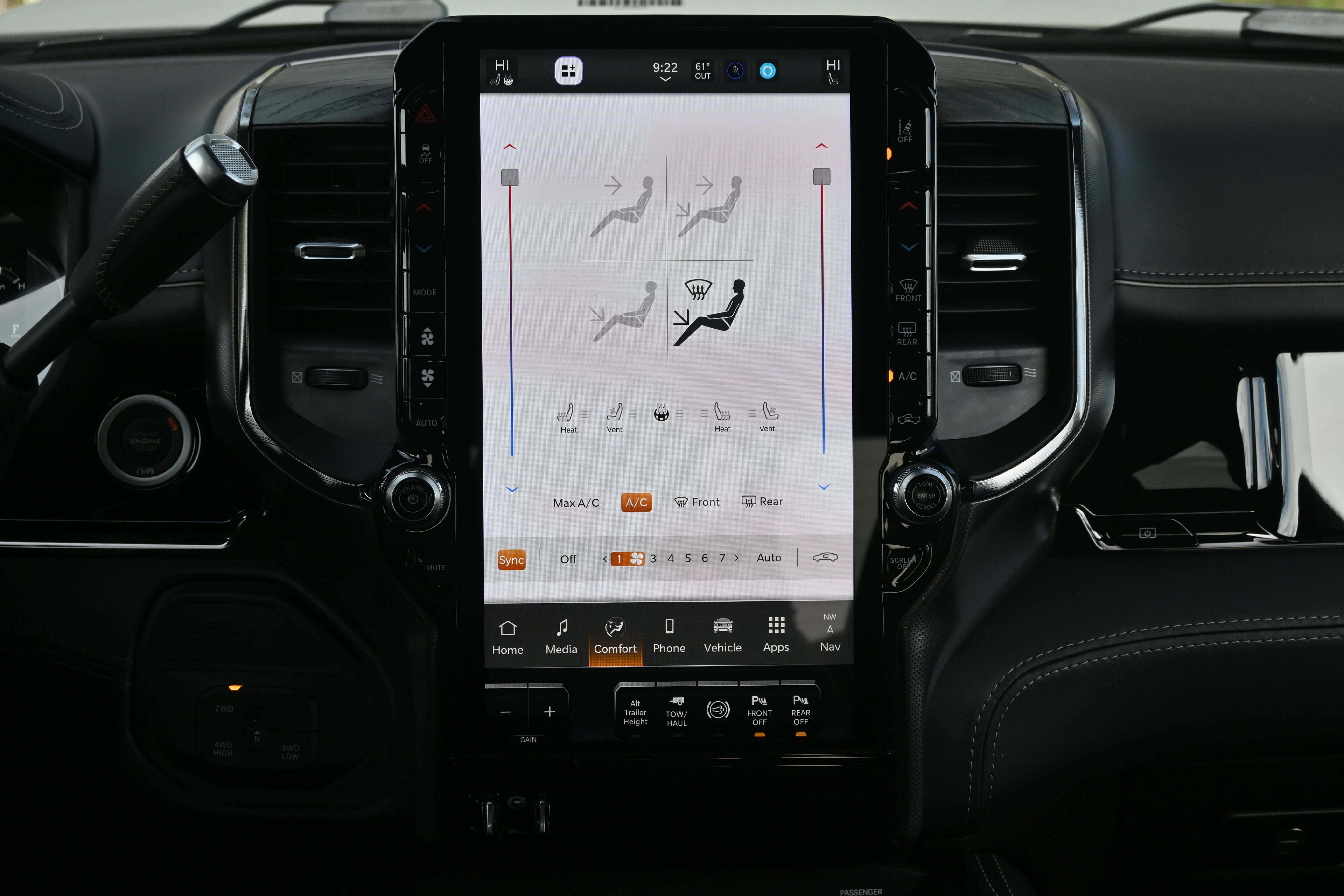 Used 2025 RAM 3500 Limited image 5