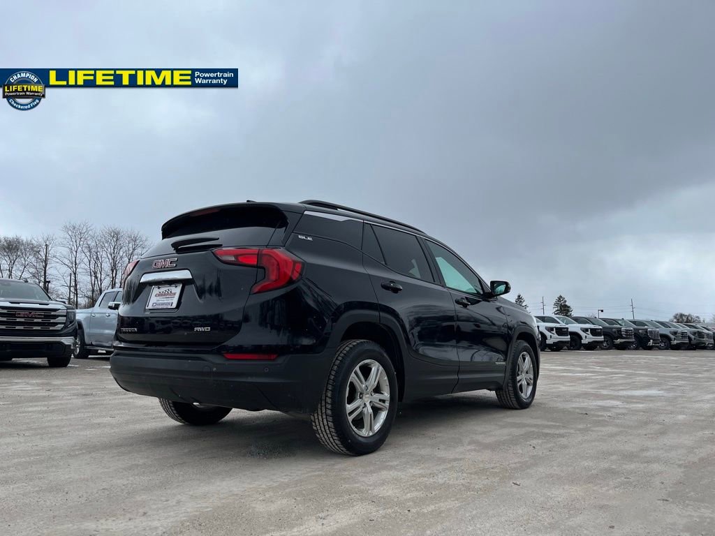 Used 2018 GMC Terrain SLE w/ Driver Convenience Package image 9