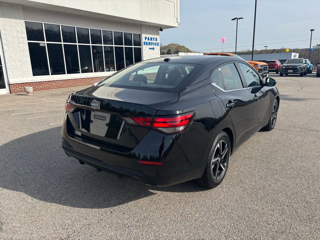Used 2025 Nissan Sentra SV FWD image 7