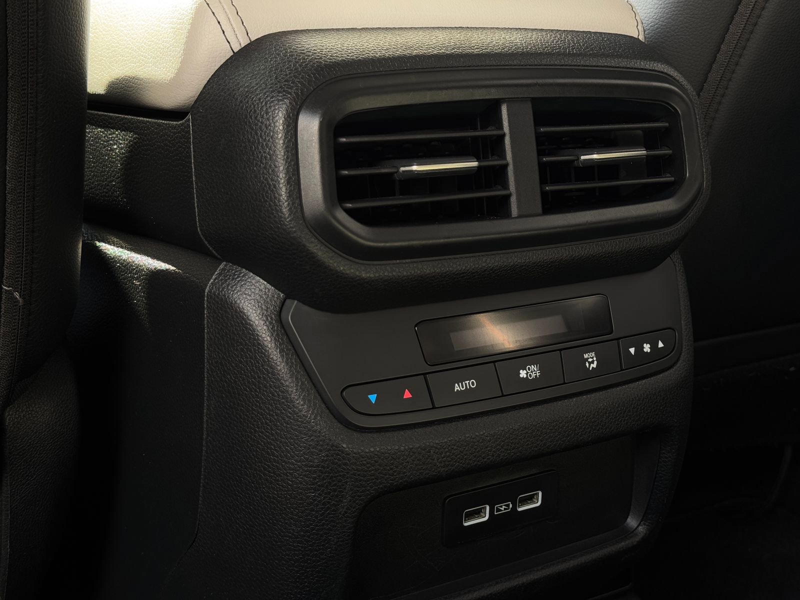 Certified 2023 Honda Pilot EX-L image 27