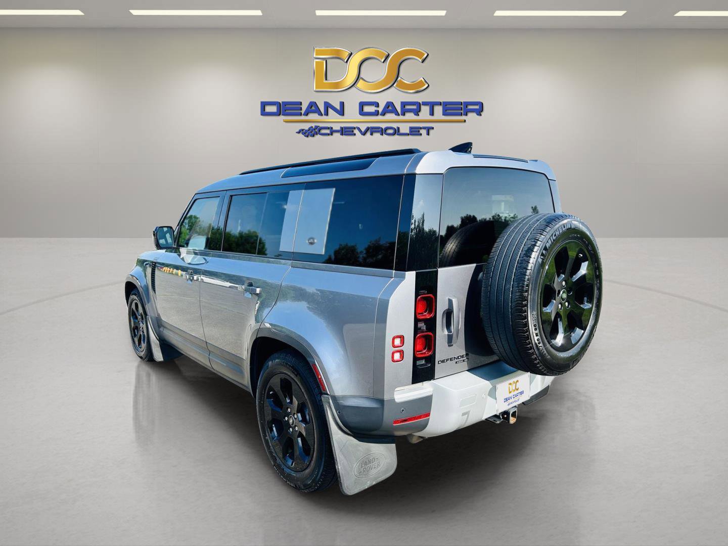 Used 2020 Land Rover Defender 110 HSE image 6