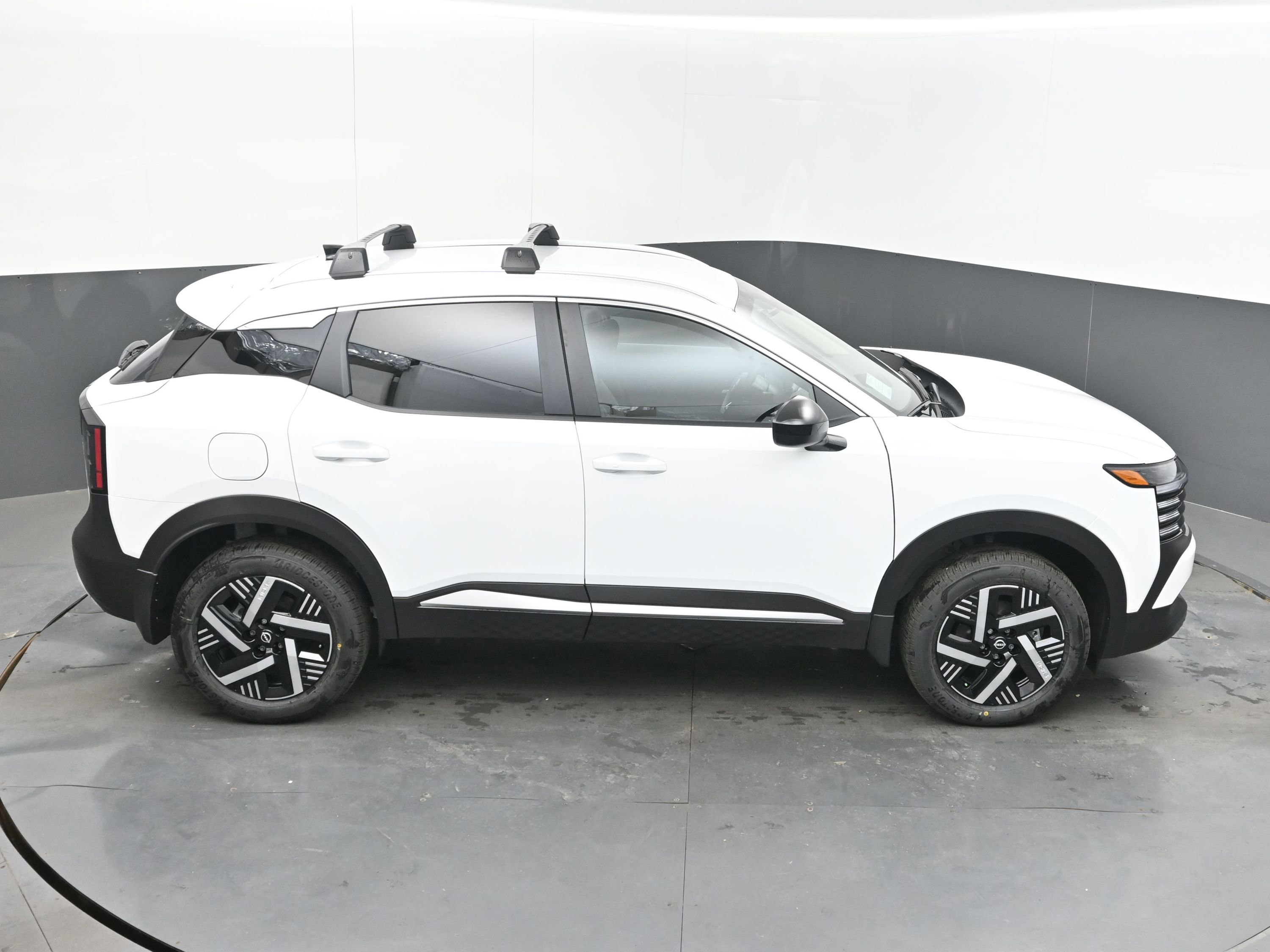 New 2026 Nissan Kicks SV FWD image 37