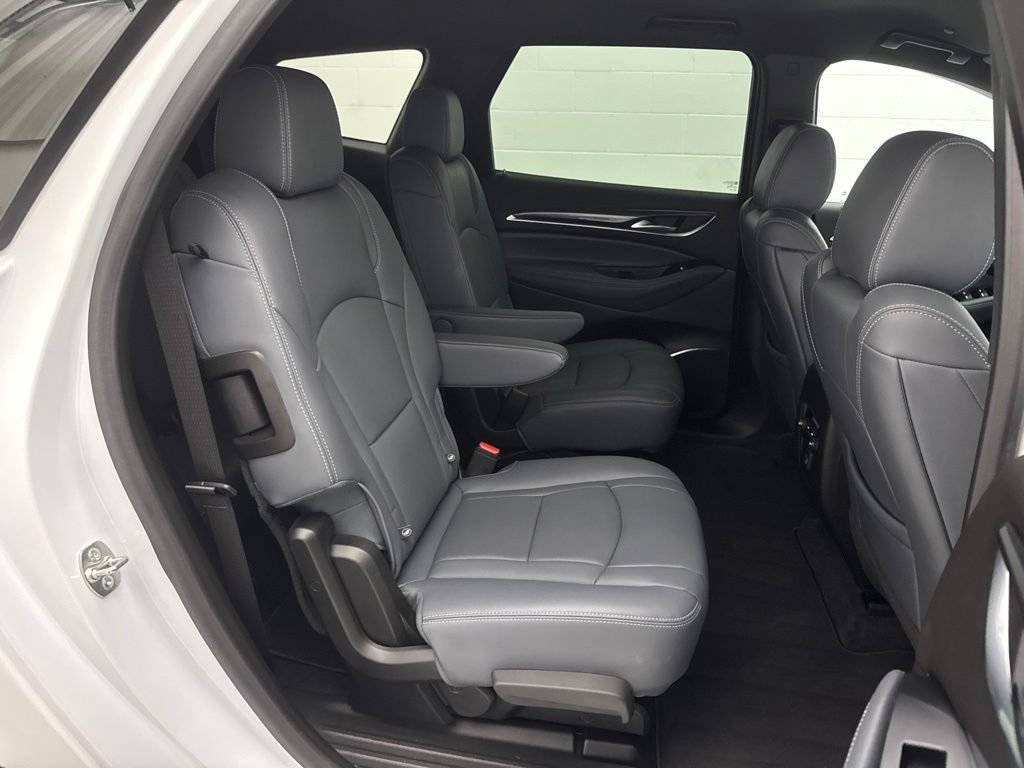Used 2024 Buick Enclave Essence w/ Sport Touring Edition FWD image 57