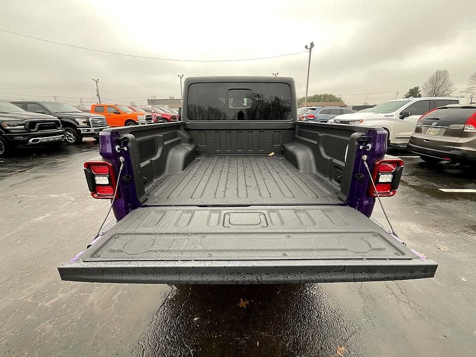 New 2026 Jeep Gladiator Willys image 8
