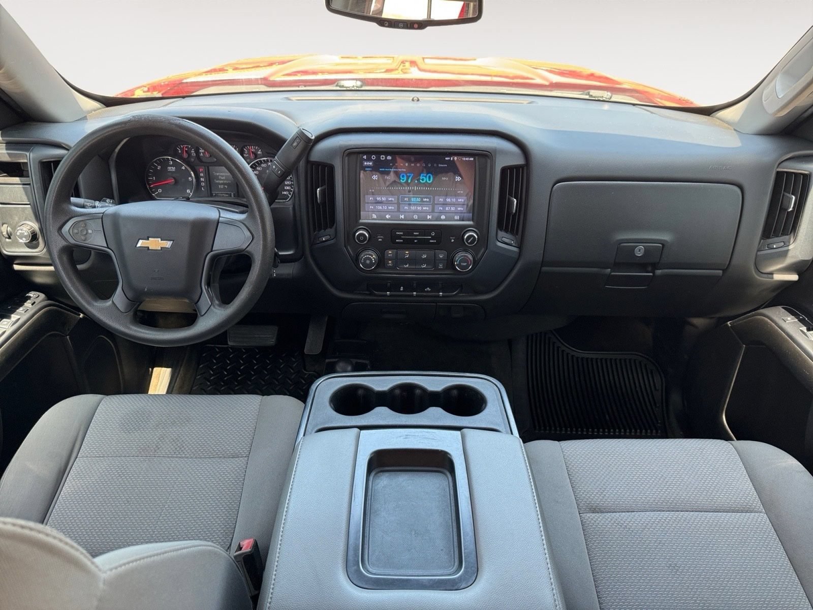 Used 2018 Chevrolet Silverado 1500 Custom w/ Custom Value Package AWD/4WD image 10