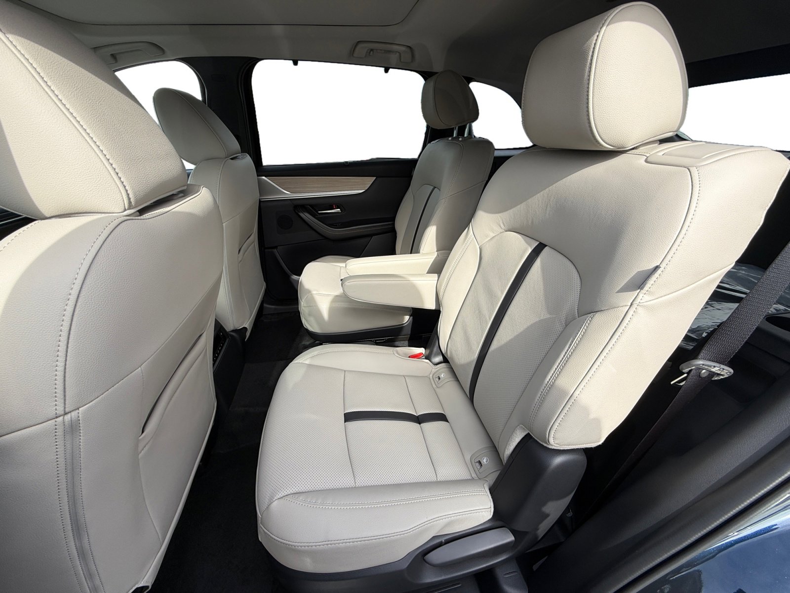 New 2026 MAZDA CX-90 Plug-In Hybrid w/Premium Sport image 16