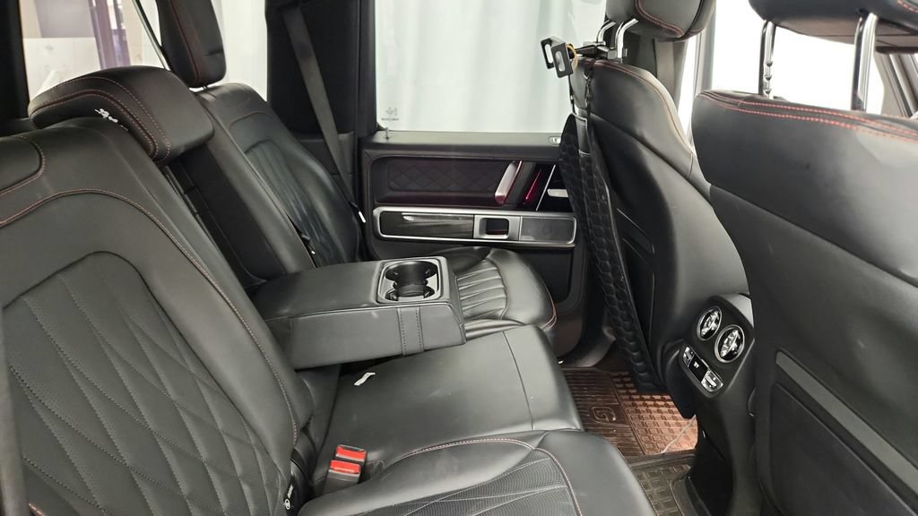 Used 2023 Mercedes-Benz G 550 image 34
