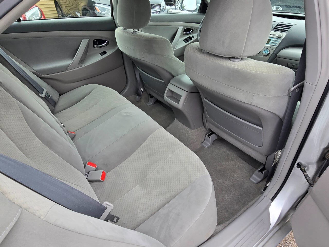 Used 2007 Toyota Camry LE image 24