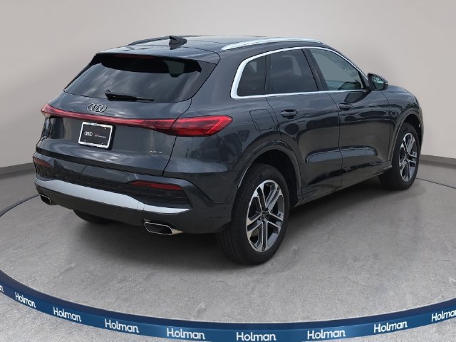 Certified 2025 Audi Q5 Premium w/ Convenience Package AWD/4WD image 6