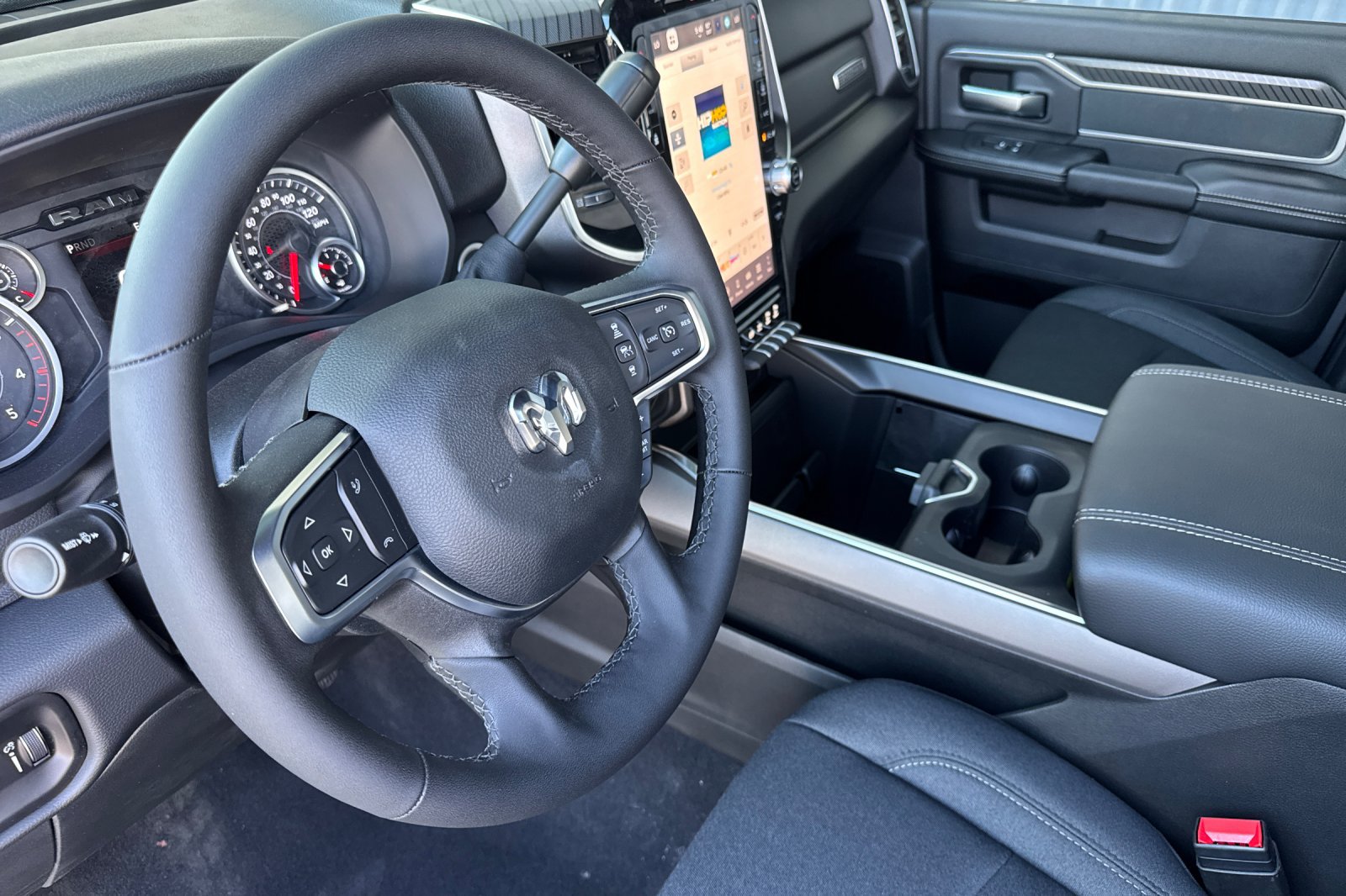 New 2026 RAM 3500 Big Horn AWD/4WD image 9
