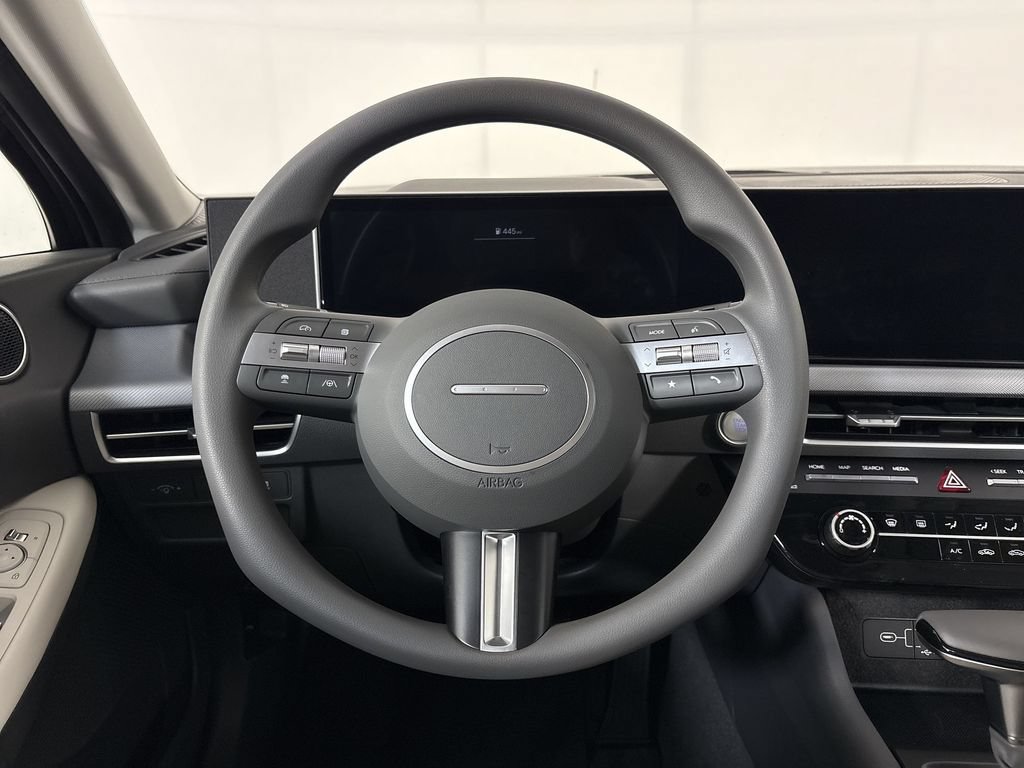 New 2026 Hyundai Sonata SE FWD image 11