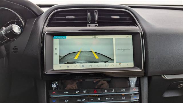 Used 2020 Jaguar F-PACE Premium AWD/4WD image 28
