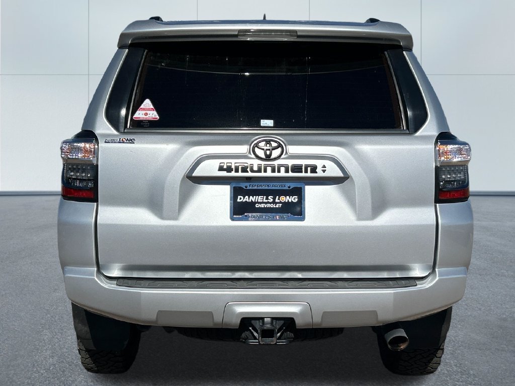 Used 2020 Toyota 4Runner SR5 Premium AWD/4WD image 4