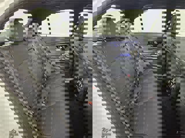 Certified 2025 Mercedes-Benz C 300 4MATIC Sedan image 21