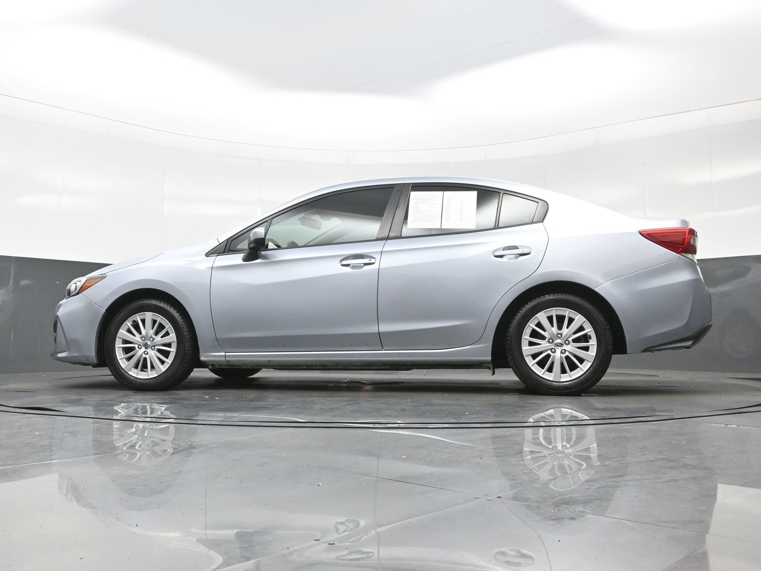 Used 2018 Subaru Impreza 2.0i Premium w/ Eyesight & BSD & Rcta AWD/4WD image 23