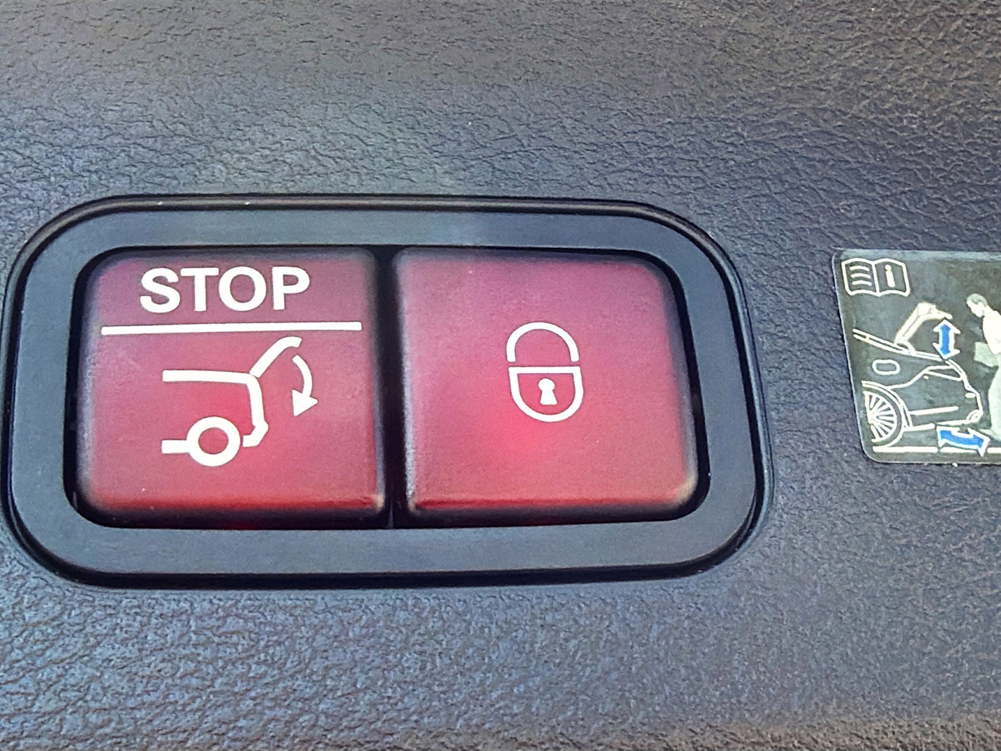 Used 2025 Mercedes-Benz GLS 450 4MATIC w/ AMG Line Exterior image 14