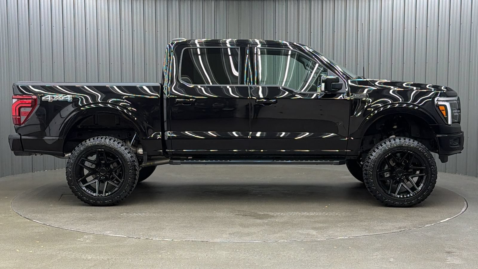 Used 2026 Ford F150 Lariat AWD/4WD image 6