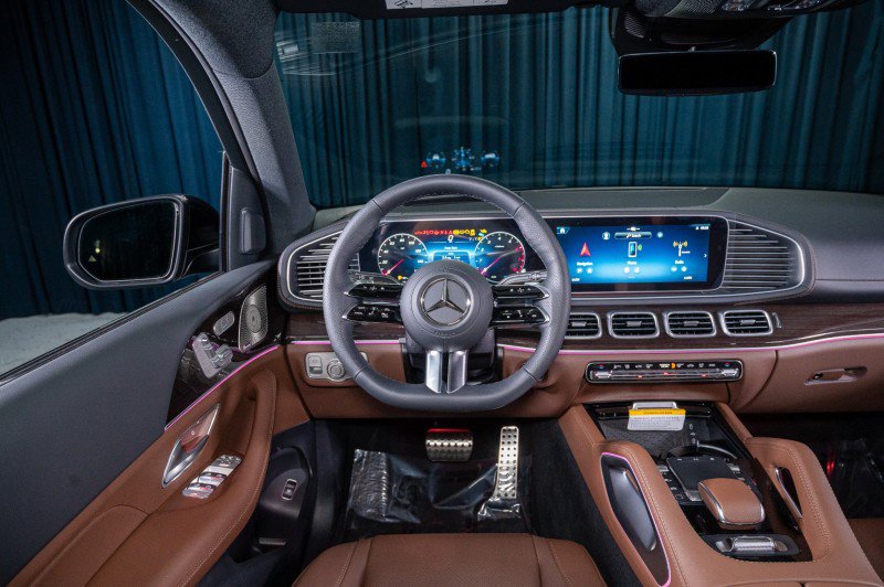 New 2025 Mercedes-Benz GLS 450 4MATIC image 15