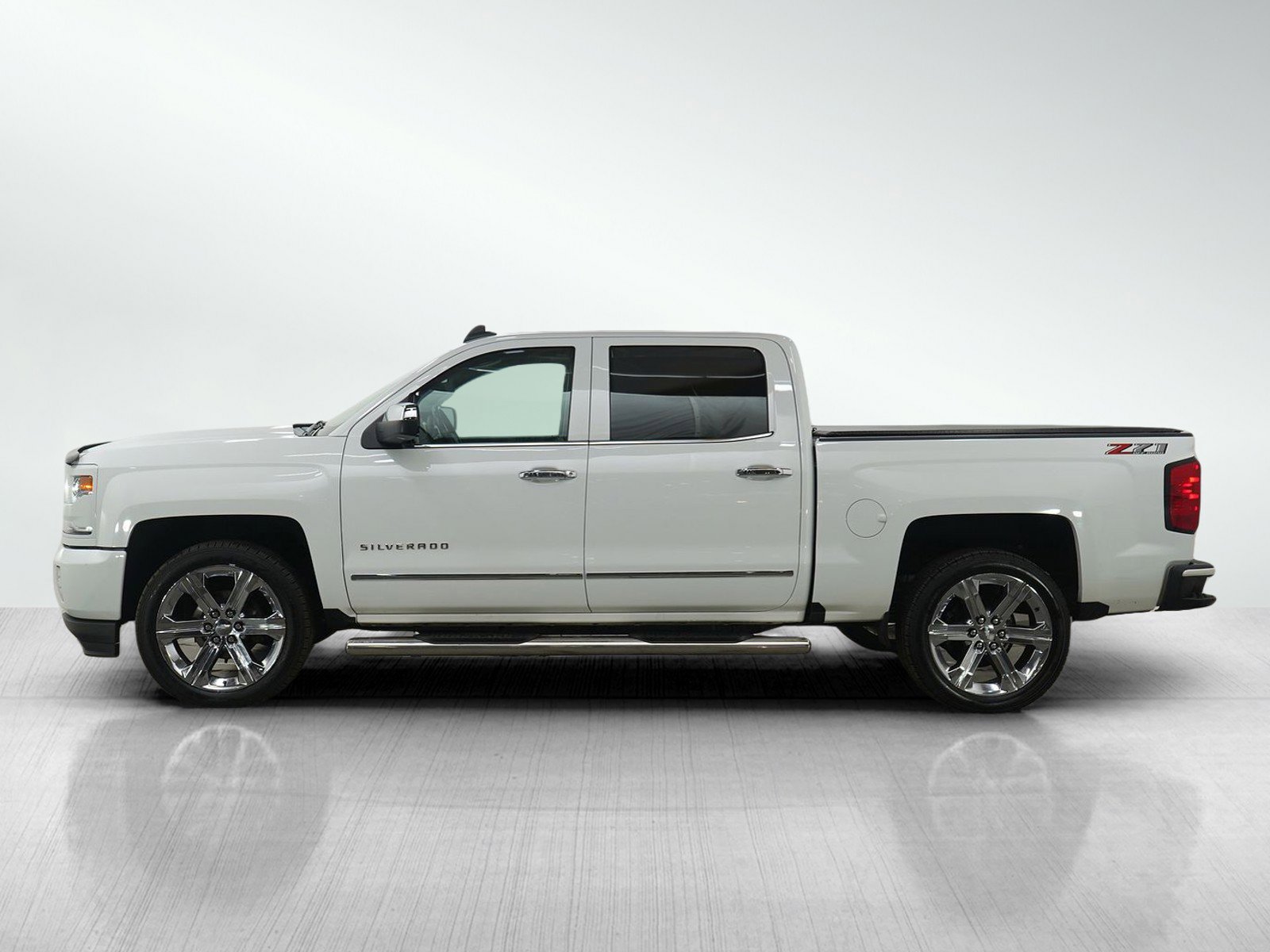 Used 2018 Chevrolet Silverado 1500 LTZ Z71 w/ LTZ Plus Package image 2