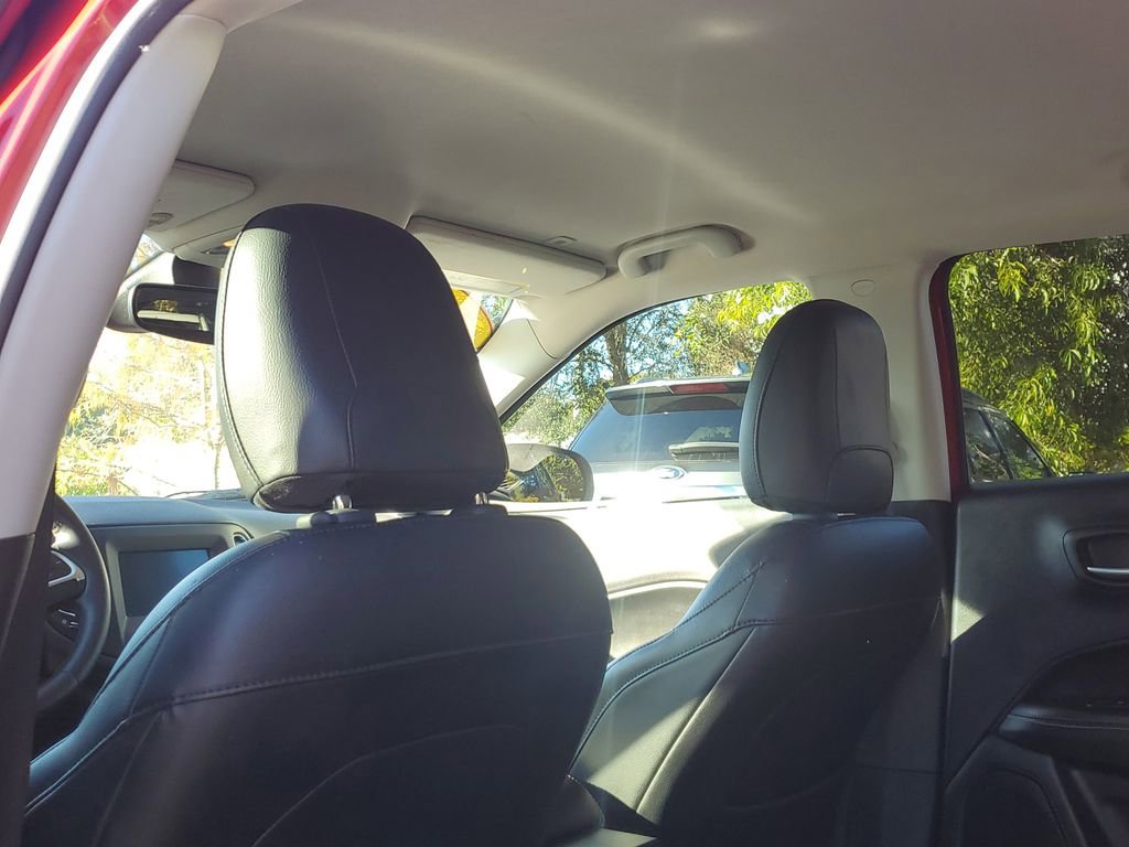 Used 2018 Jeep Compass Latitude w/ Popular Equipment Group image 14