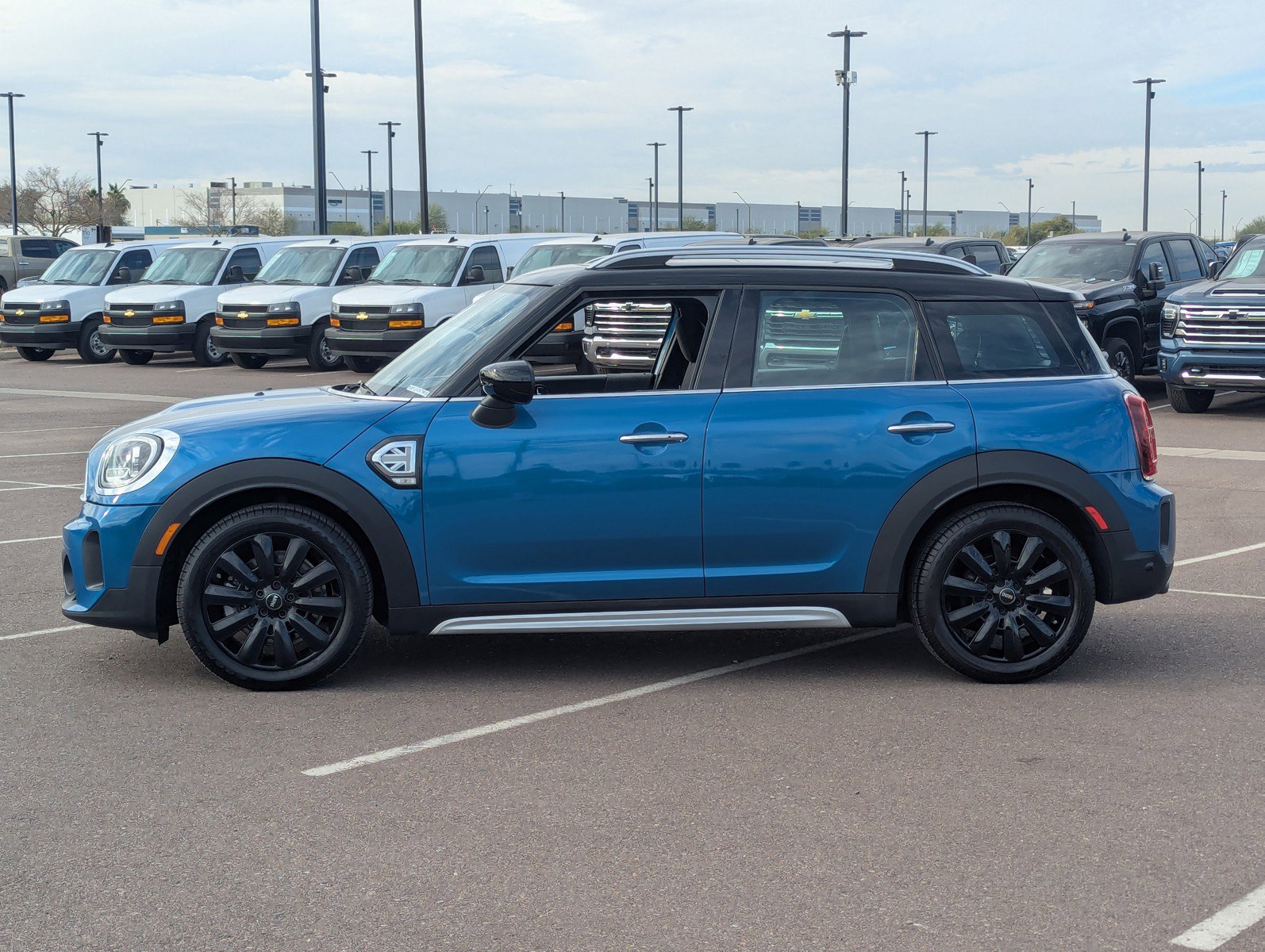 Used 2022 MINI Cooper Countryman S image 2