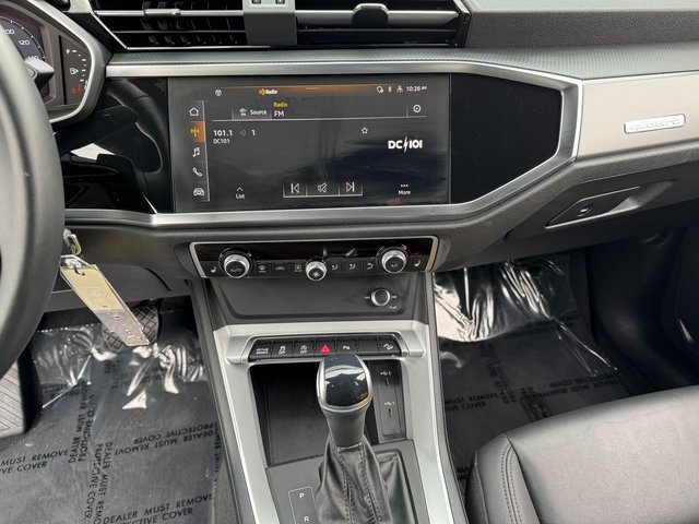 Used 2025 Audi Q3 2.0T Premium image 23