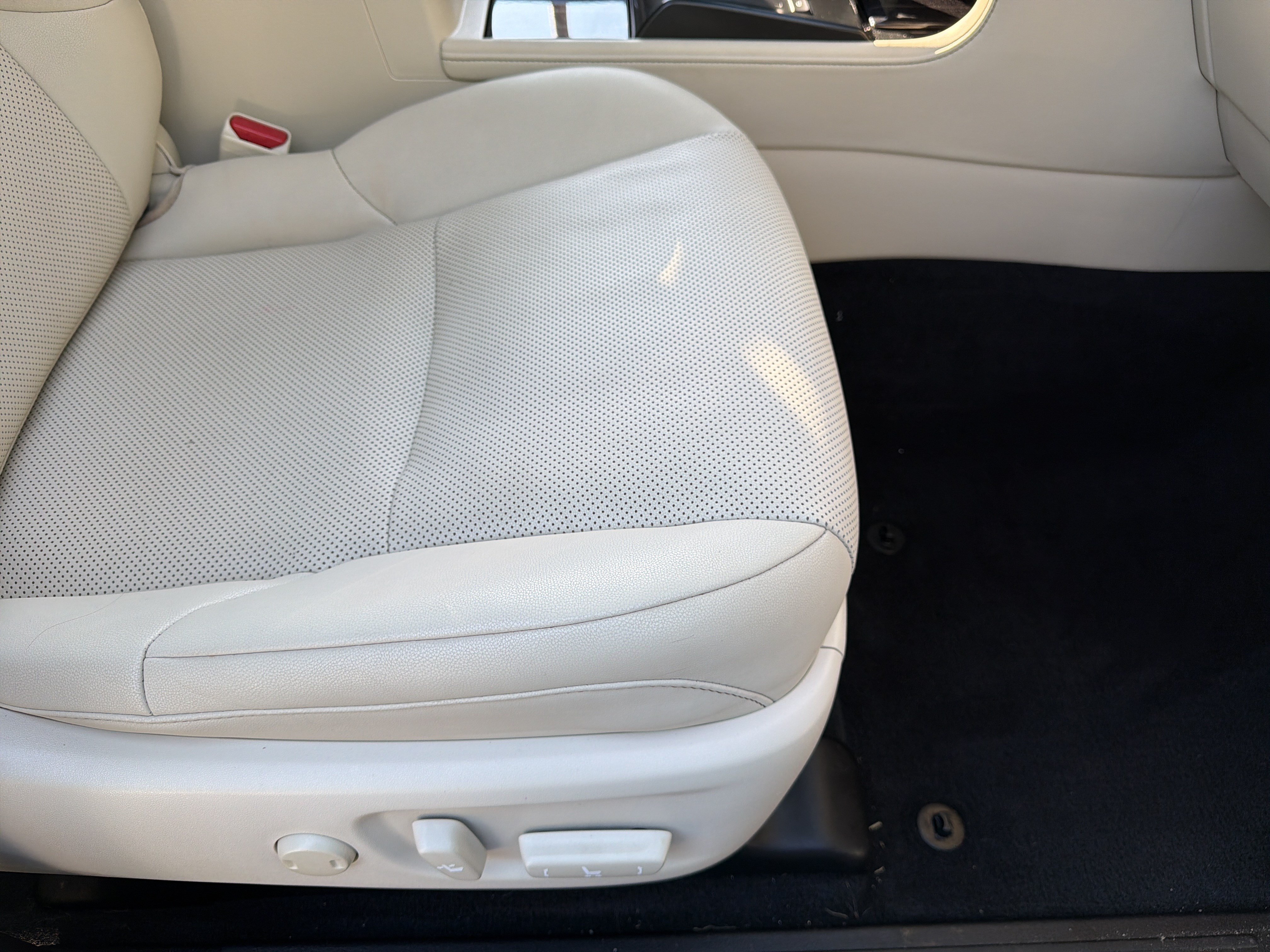 Certified 2023 Lexus GX 460 Premium AWD/4WD image 43