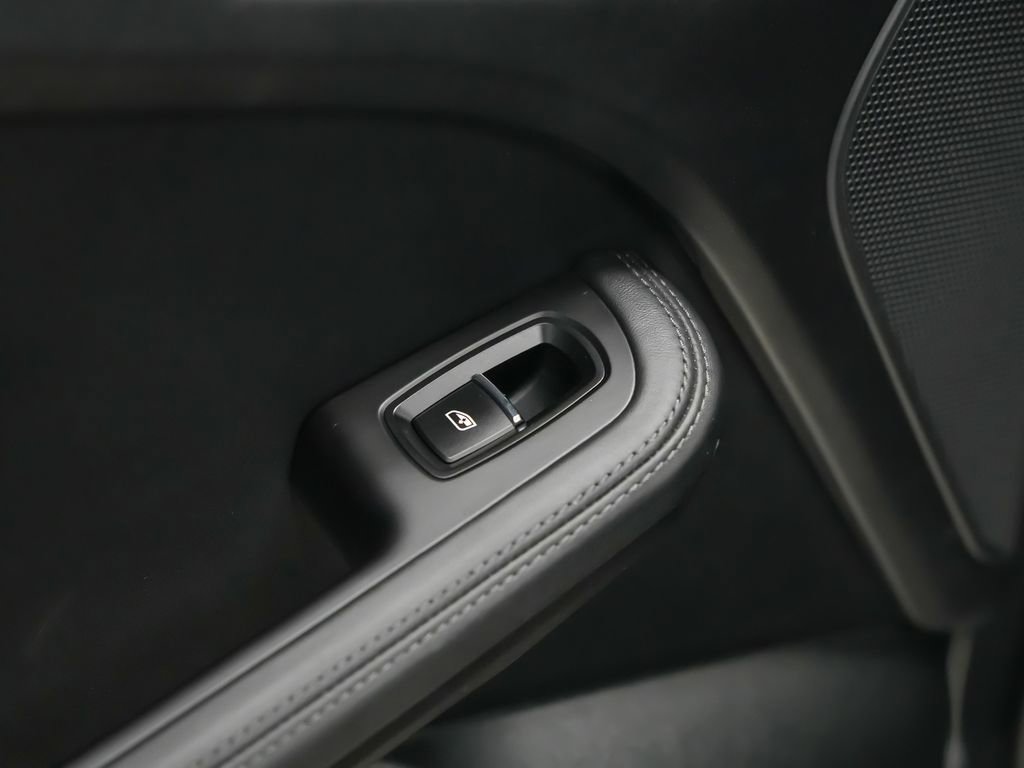 Certified 2020 Porsche Macan GTS image 16