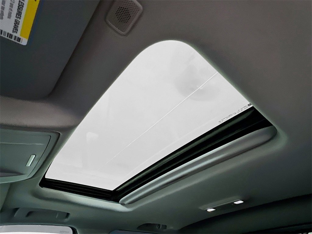 Used 2018 GMC Sierra 3500 Denali w/ Duramax Plus Package image 19