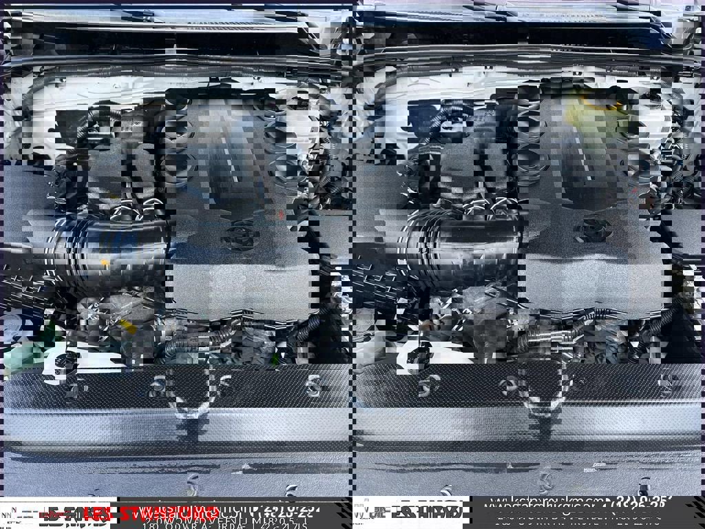 Used 2015 Toyota 4Runner SR5 Premium image 12