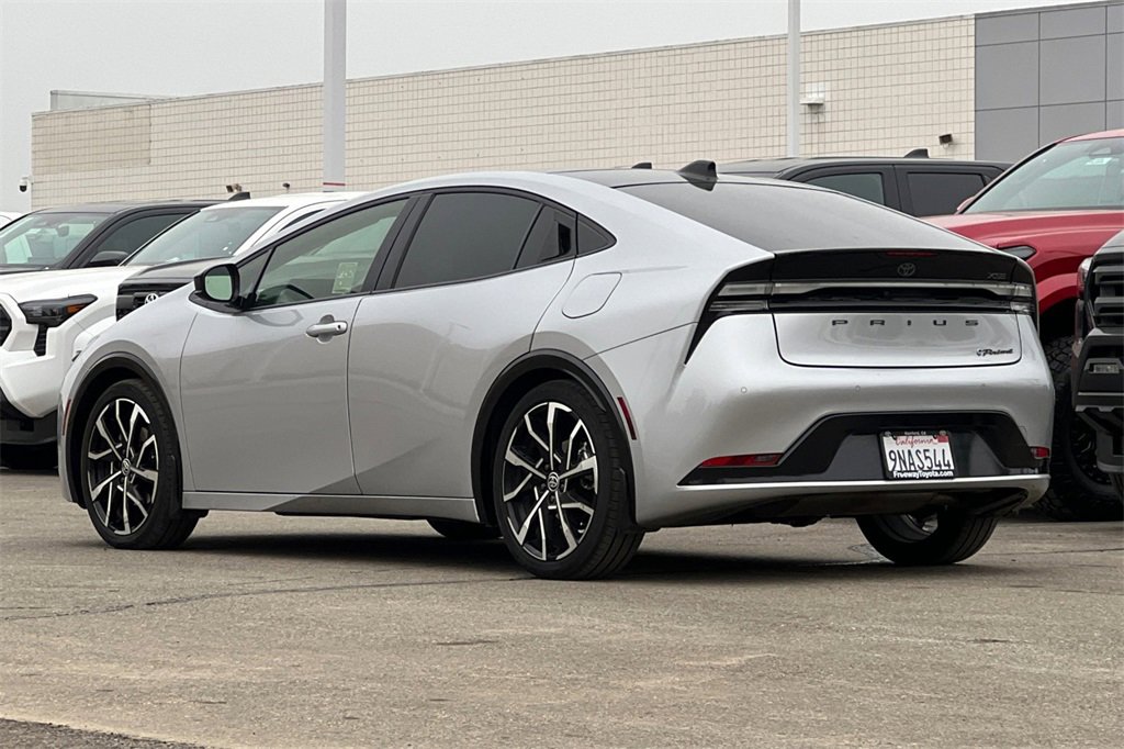 Certified 2024 Toyota Prius Prime XSE image 7