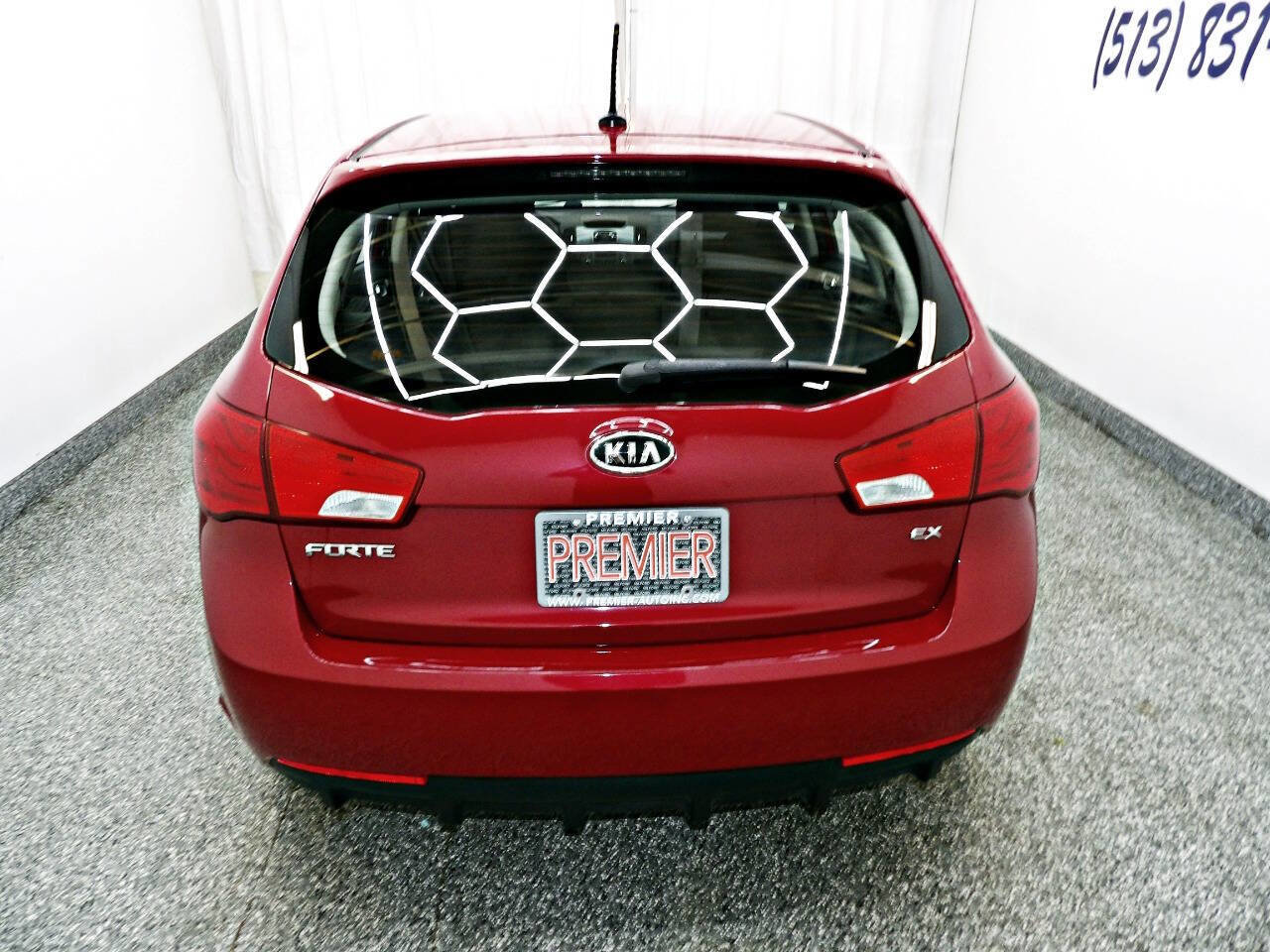 Used 2013 Kia Forte EX image 5