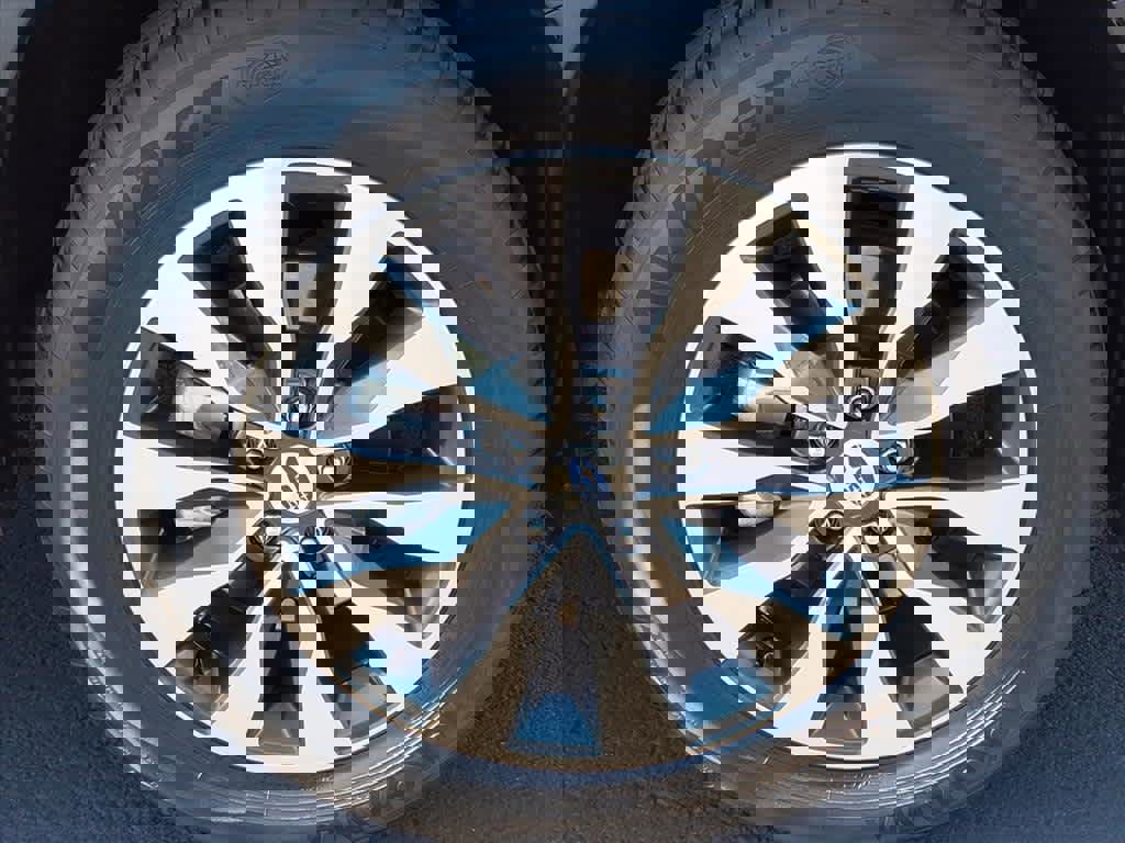 Certified 2023 Subaru Outback Limited image 10