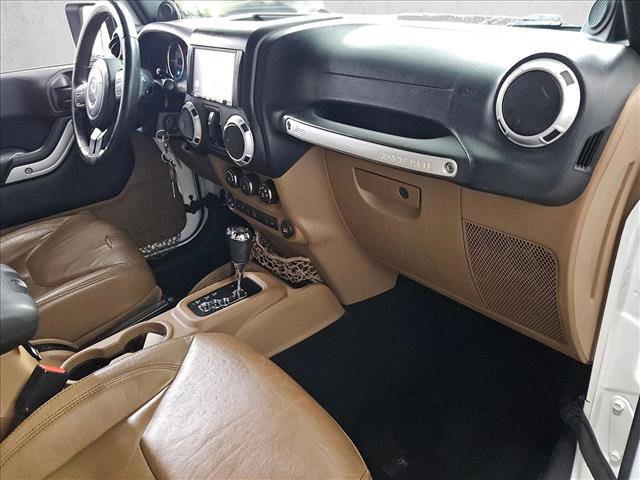 Used 2013 Jeep Wrangler Unlimited Sahara w/ Trailer Tow Group AWD/4WD image 19
