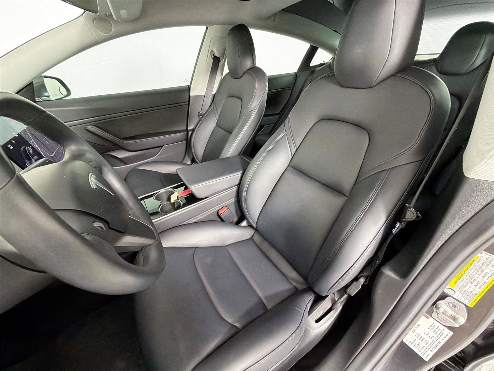 Used 2018 Tesla Model 3 Long Range RWD image 5