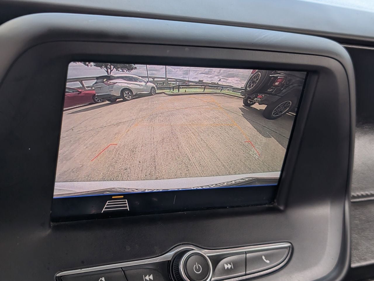 Used 2020 Chevrolet Camaro LT RWD image 12