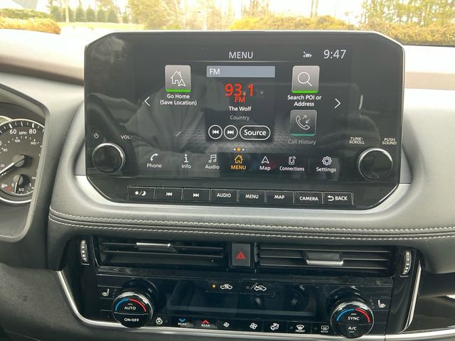 Used 2023 Nissan Rogue SL w/ SL Premium Package image 25