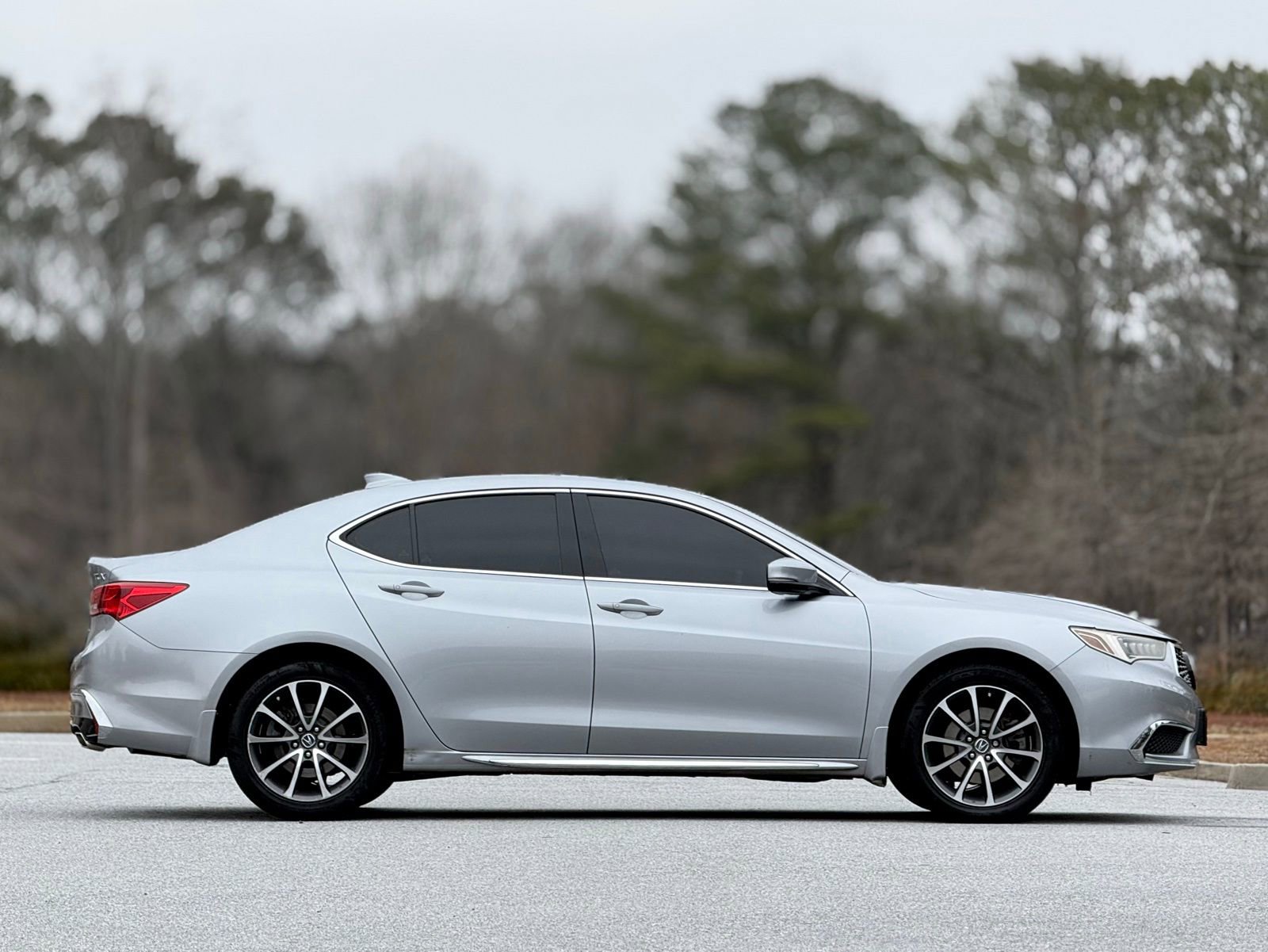 Used 2018 Acura TLX V6 w/ Technology Package image 11