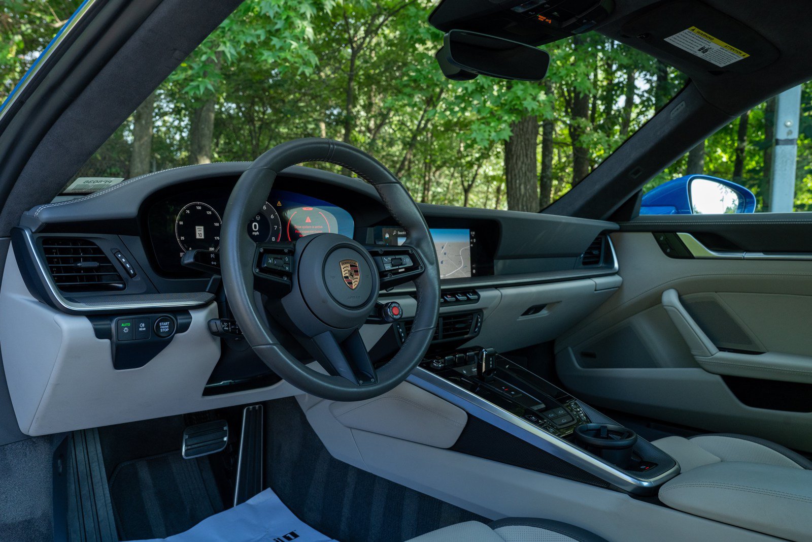 Certified 2025 Porsche 911 Carrera RWD image 4