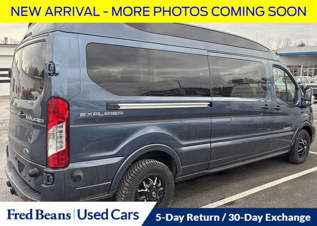 Used 2024 Ford Transit 150 Low Roof AWD image 5