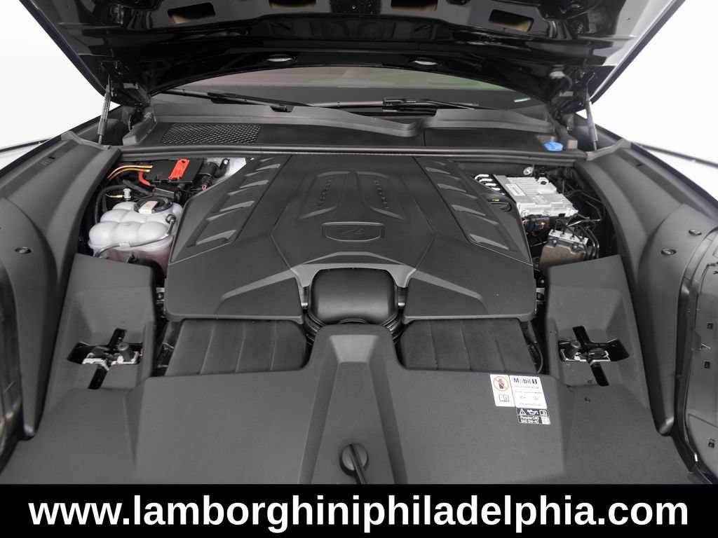 Used 2024 Porsche Cayenne Turbo GT AWD/4WD image 45