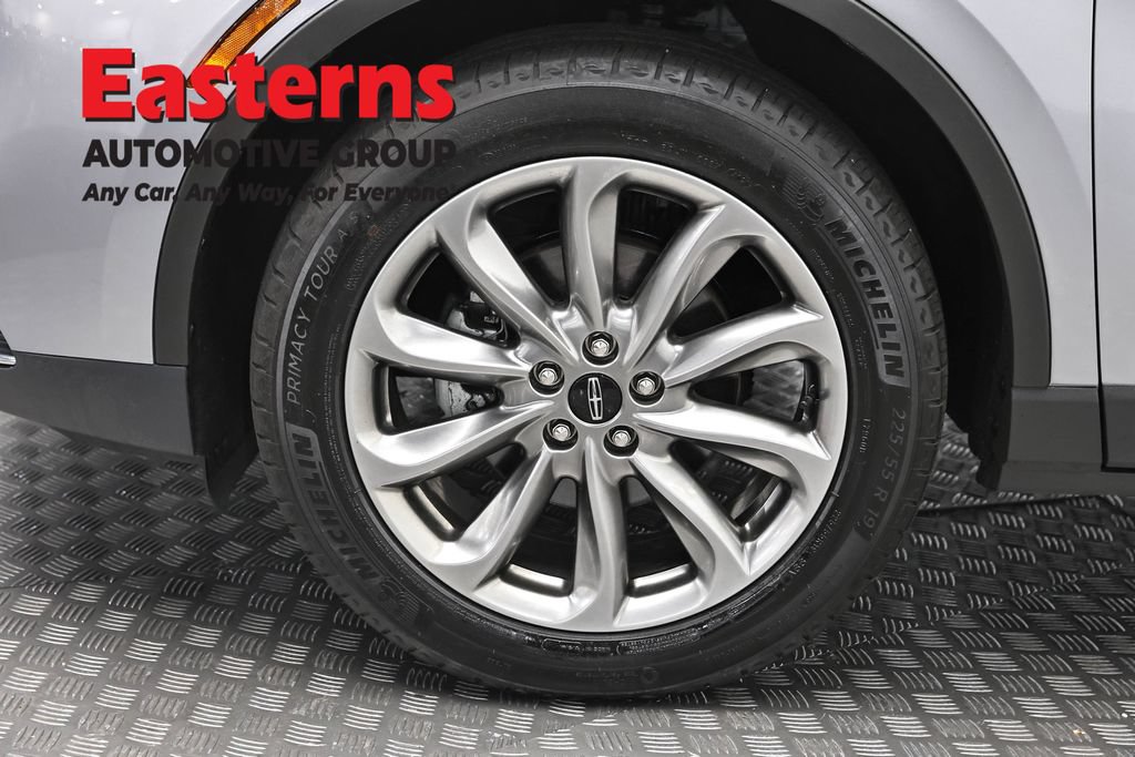 Used 2022 Lincoln Corsair AWD w/ Premium Package image 33