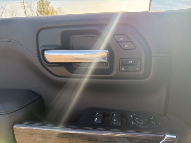 Used 2020 Chevrolet Silverado 1500 LTZ w/ LTZ Premium Package image 14