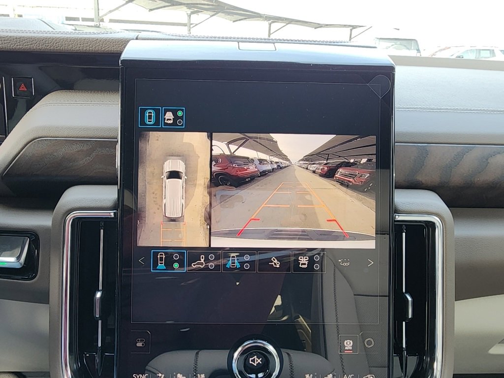 New 2026 GMC Yukon XL Denali w/ Denali Reserve Package image 31