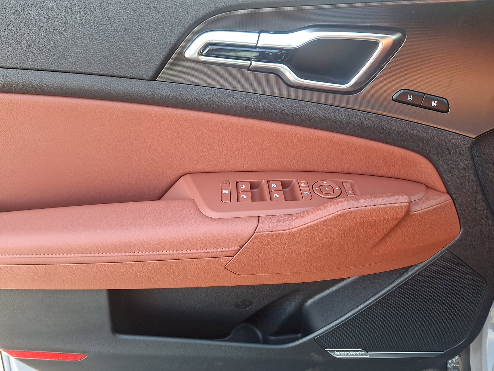 New 2026 Kia Sportage SX Prestige image 13