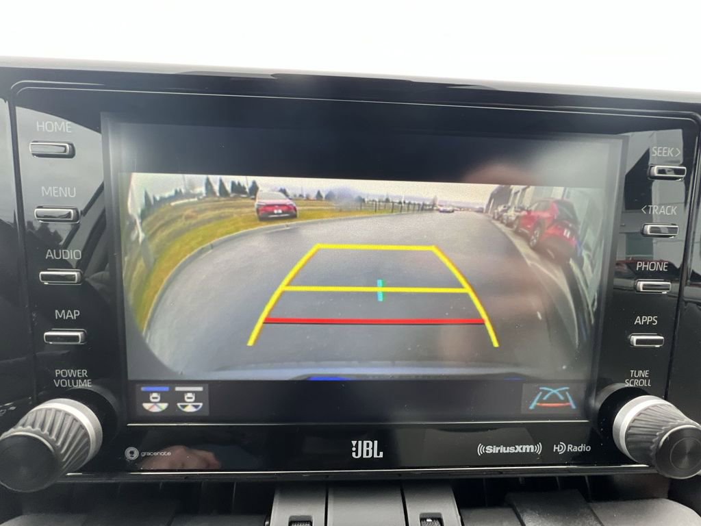 Used 2020 Toyota RAV4 Limited image 15