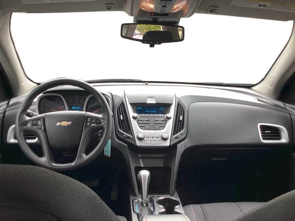 Used 2015 Chevrolet Equinox LS FWD image 11