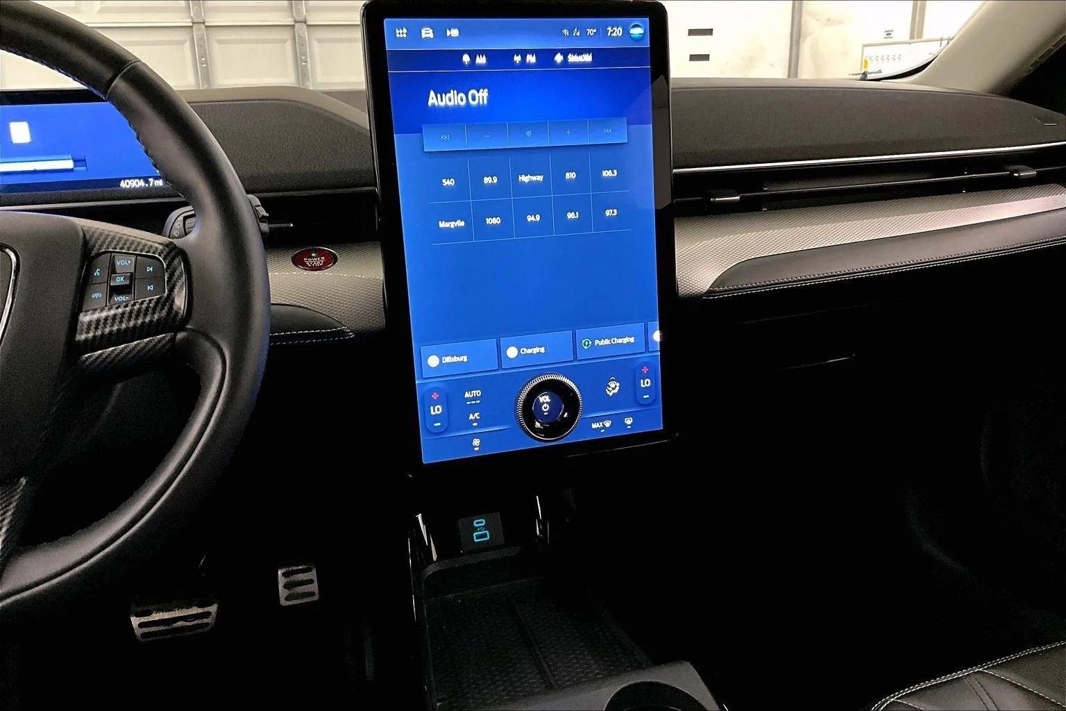 Used 2022 Ford Mustang Mach-E Select image 6