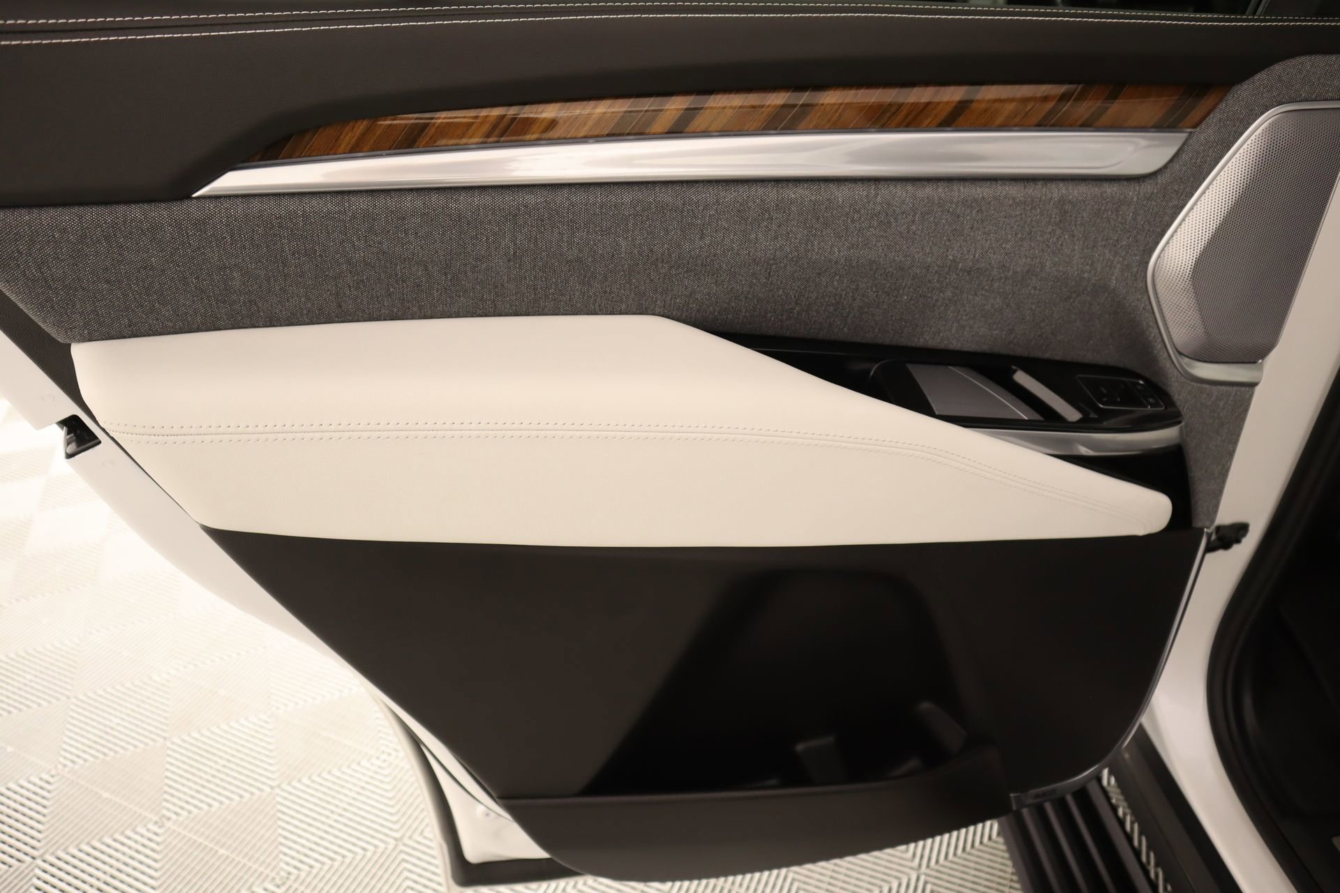 Used 2025 Cadillac Escalade Sport Platinum image 20